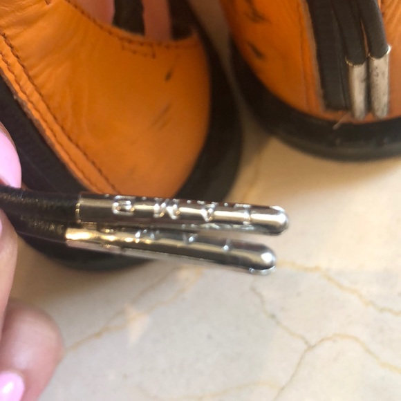 L.A.M.B. Shoes. - Picture 5 of 8